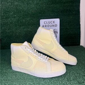 Nike Blazers Sneakers